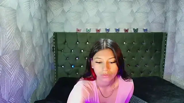 Snapshot of Lilyevansx chatting on May 29, 2026, 6:14 pm Lilyevansx online show from May 29, 2026, 6:14 pm