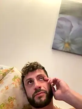 michifolli92 online show from November 12, 2025, 4:00 pm