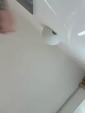 michifolli92 online show from November 10, 2025, 1:27 pm