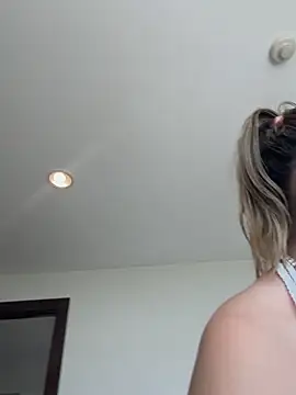 Alirawrz online show from March 2, 2026, 5:19 am