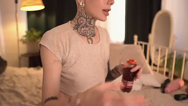 ifuckingtoy  online show from February 20, 2025, 1:40 pm