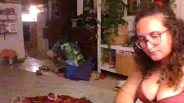 juicyrubies online show from September 19, 2025, 5:17 pm