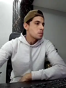 Erick Wall online show from March 14, 2025, 5:27 am