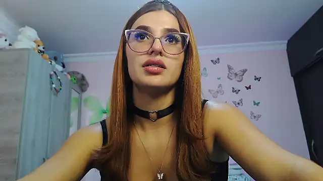 Snapshot of caroline_jonson chatting on January 6, 2026, 6:34 pm caroline jonson online show from January 6, 2026, 6:34 pm