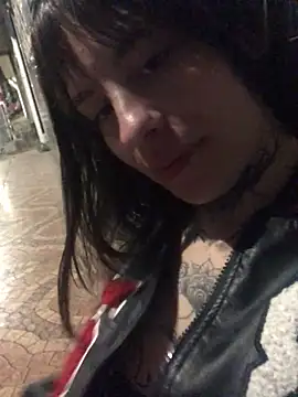 Tifanny Sweett online show from April 2, 2026, 4:30 am