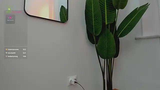 Snapshot of Whitney_Svonn chatting on December 29, 2024, 7:22 pm Whitney Svonn online show from December 29, 2024, 7:22 pm