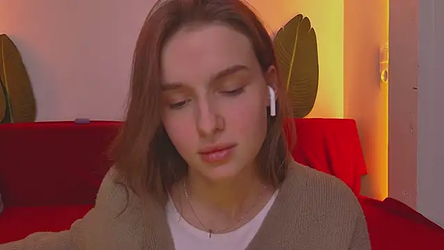 Snapshot of Whitney_Svonn chatting on March 21, 2025, 7:13 pm Whitney Svonn online show from March 21, 2025, 7:13 pm