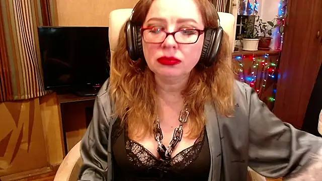 Miss Tress online show from June 23, 2026, 9:57 pm