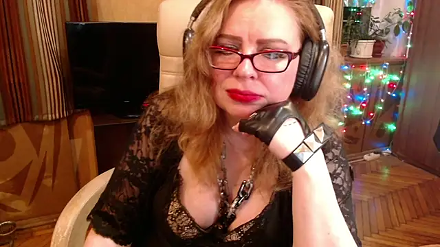 Miss Tress online show from July 20, 2026, 8:44 pm
