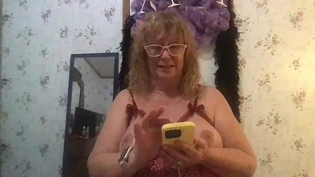 musclebooty70 online show from January 4, 2025, 4:23 am