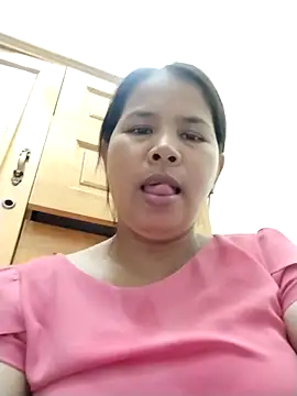 Snapshot of Lanyingxin18 chatting on March 5, 2025, 10:11 am Lanyingxin18 online show from March 5, 2025, 10:11 am