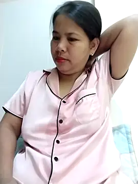 Lanyingxin18 online show from November 16, 2025, 8:35 pm