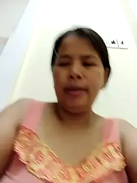 Snapshot of Lanyingxin18 chatting on February 15, 2025, 12:26 am Lanyingxin18 online show from February 15, 2025, 12:26 am