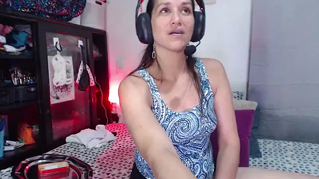 Snapshot of diosa78afrodita chatting on October 22, 2025, 4:34 am diosa78afrodita online show from October 22, 2025, 4:34 am