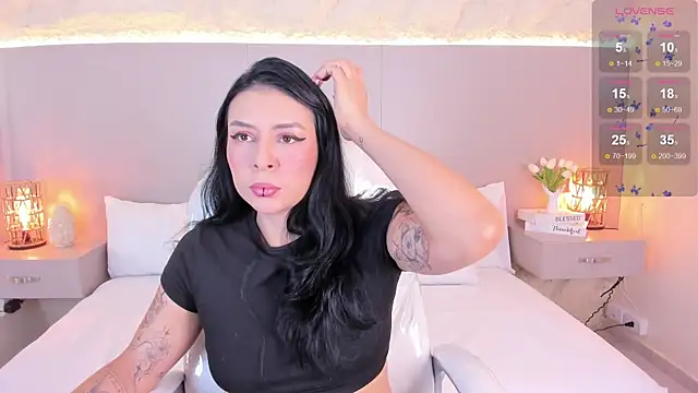 JessyEvans online show from April 14, 2026, 7:30 pm