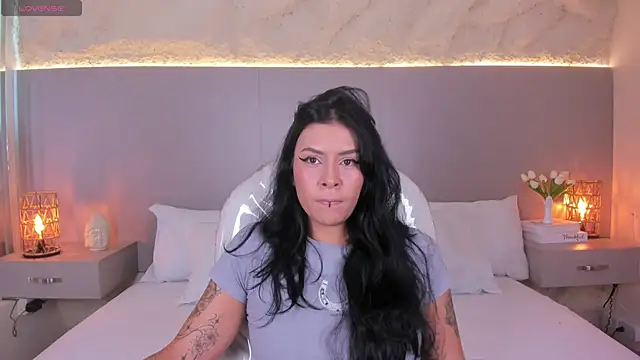 JessyEvans online show from May 28, 2026, 7:20 pm