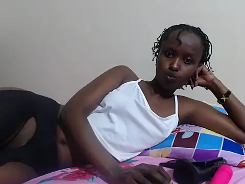 Snapshot of pretty_shee22 chatting on October 12, 2025, 7:21 am pretty shee22 online show from October 12, 2025, 7:21 am