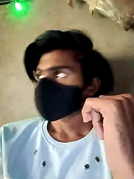 Snapshot of Yasha_14C_Creator chatting on November 7, 2025, 7:02 am Yasha 14C Creator online show from November 7, 2025, 7:02 am