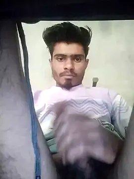 Snapshot of Yasha_14C_Creator chatting on February 13, 2025, 10:34 am Yasha 14C Creator online show from February 13, 2025, 10:34 am