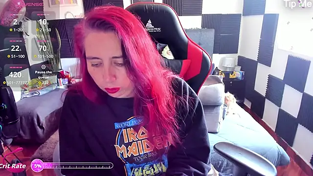 Snapshot of Ursula_fire chatting on September 19, 2025, 8:24 pm Ursula fire online show from September 19, 2025, 8:24 pm