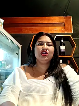 Snapshot of Marcela87 chatting on February 10, 2025, 1:35 am Marcela87 online show from February 10, 2025, 1:35 am