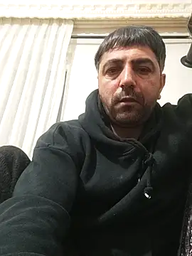 Muratcanik44 online show from February 15, 2026, 11:03 pm