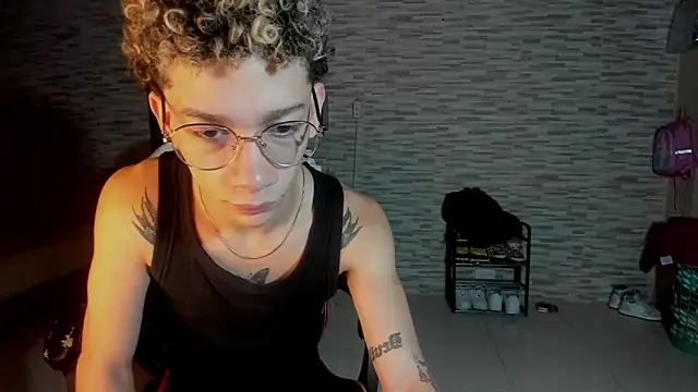 mateodeamjo online show from September 28, 2025, 8:21 am