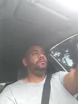 casadosafado15cm online show from October 18, 2025, 11:01 am