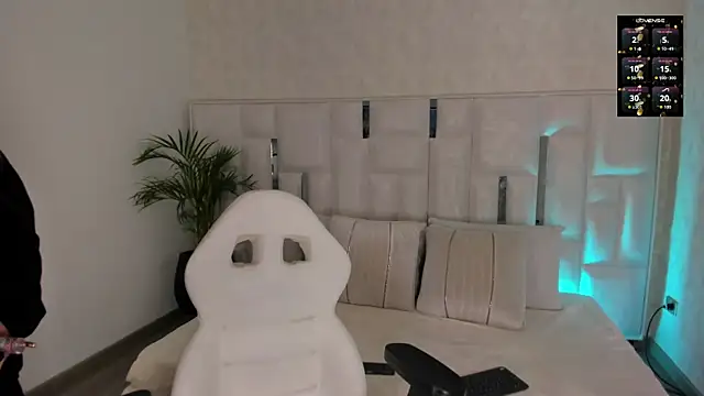 Snapshot of 1m_dalhia chatting on October 10, 2025, 8:31 pm 1m dalhia online show from October 10, 2025, 8:31 pm