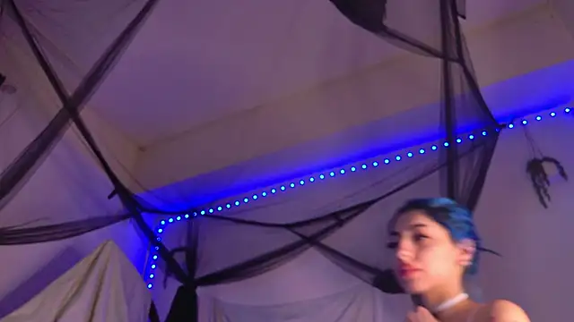 AriaVoss online show from February 4, 2026, 9:32 pm