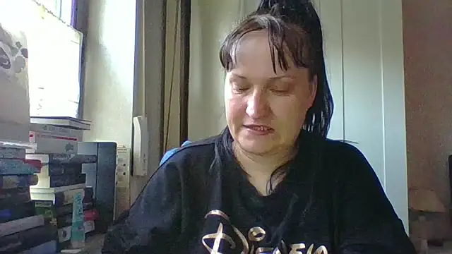  squirty cum lady  online show from March 29, 2026, 6:15 am