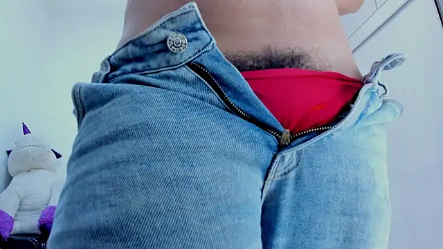 Amelia Debora Antonella online show from April 12, 2026, 1:25 pm