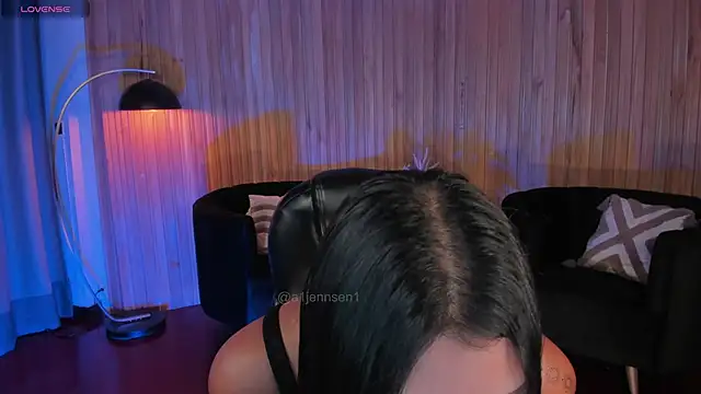 Snapshot of AllyJensen chatting on November 11, 2025, 10:43 am AllyJensen online show from November 11, 2025, 10:43 am