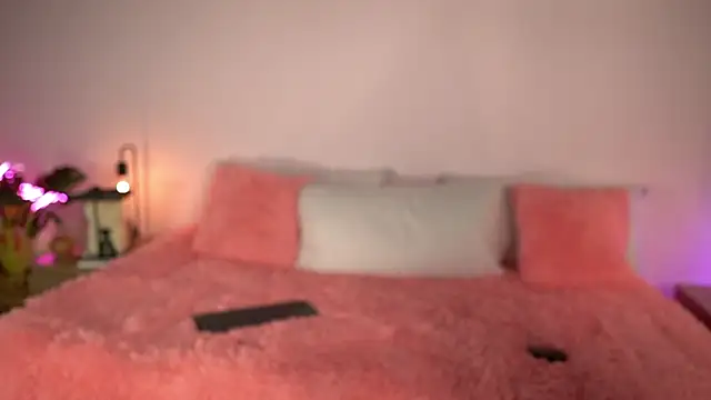 TamyHoney online show from November 28, 2025, 12:11 am