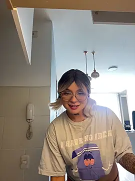 sensualkattt online show from March 22, 2025, 7:09 pm