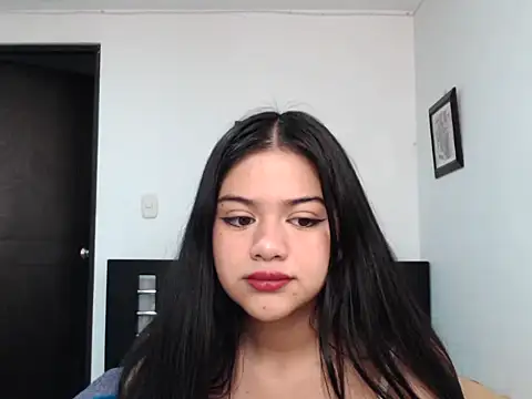 Snapshot of angelbeat_ chatting on January 8, 2025, 10:48 am angelbeat  online show from January 8, 2025, 10:48 am