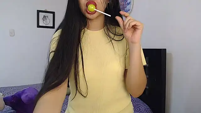 Snapshot of angelbeat_ chatting on February 13, 2025, 11:26 pm angelbeat  online show from February 13, 2025, 11:26 pm