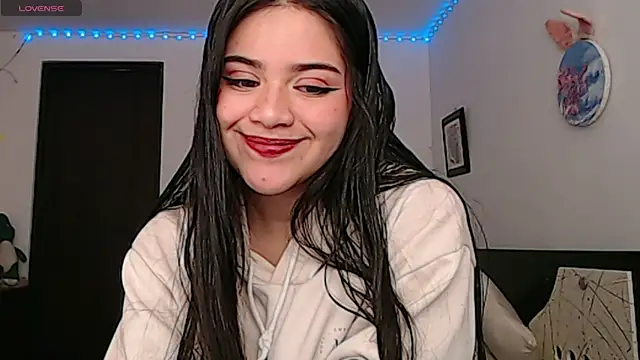 Snapshot of angelbeat_ chatting on February 9, 2025, 2:06 am angelbeat  online show from February 9, 2025, 2:06 am