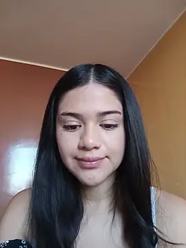 Snapshot of angelbeat_ chatting on October 3, 2025, 9:49 pm angelbeat  online show from October 3, 2025, 9:49 pm