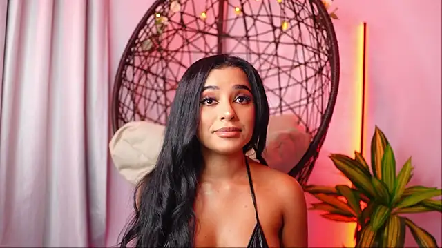 Snapshot of Ana_Maria11 chatting on September 29, 2025, 3:35 am Ana Maria11 online show from September 29, 2025, 3:35 am