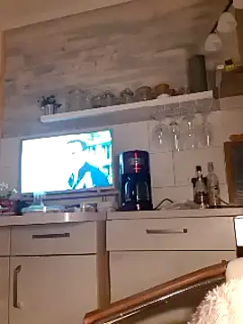 Snapshot of Schnubby1 chatting on January 22, 2025, 3:52 am Schnubby1 online show from January 22, 2025, 3:52 am