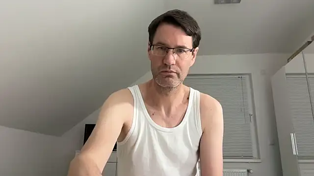 zxzx cam1 online show from April 5, 2026, 3:19 pm