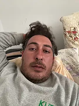 Snapshot of sikergecer3435 chatting on February 27, 2026, 1:44 pm sikergecer3435 online show from February 27, 2026, 1:44 pm