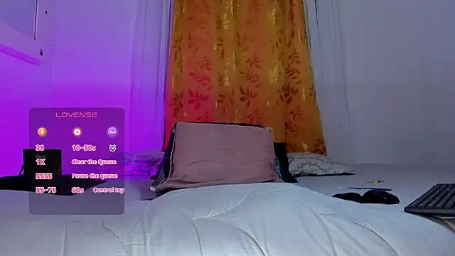 estiben 05 online show from March 23, 2026, 4:51 pm