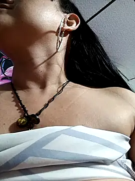 alondraabrown online show from November 22, 2025, 3:38 am