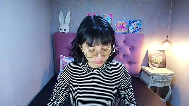 Snapshot of charlottemoonxz chatting on June 25, 2026, 6:02 pm charlottemoonxz online show from June 25, 2026, 6:02 pm