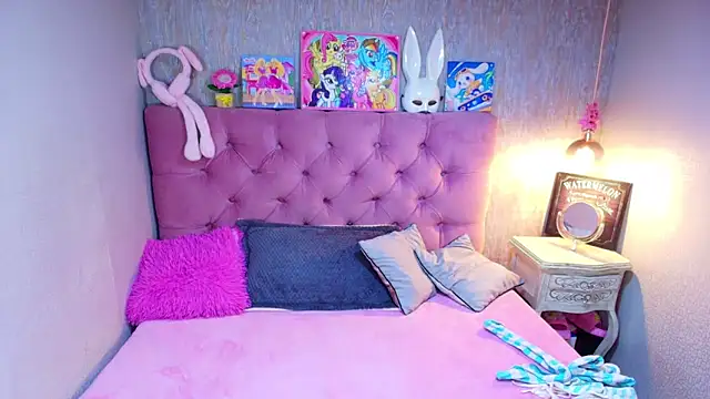 Snapshot of charlottemoonxz chatting on February 21, 2026, 6:54 pm charlottemoonxz online show from February 21, 2026, 6:54 pm