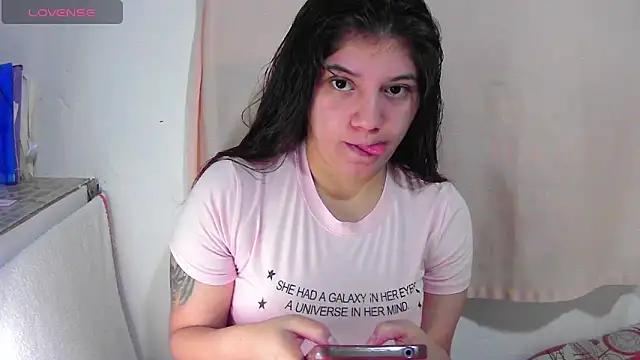 lynieh- online show from December 5, 2025, 8:17 pm