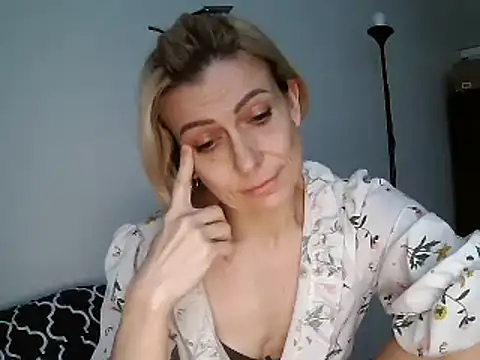 anechka1 online show from February 10, 2025, 10:09 pm