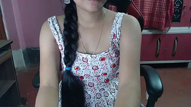 Angel Alison  online show from January 9, 2026, 6:15 pm